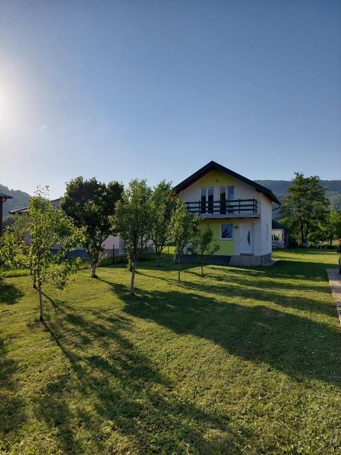 La Reina * Bihać